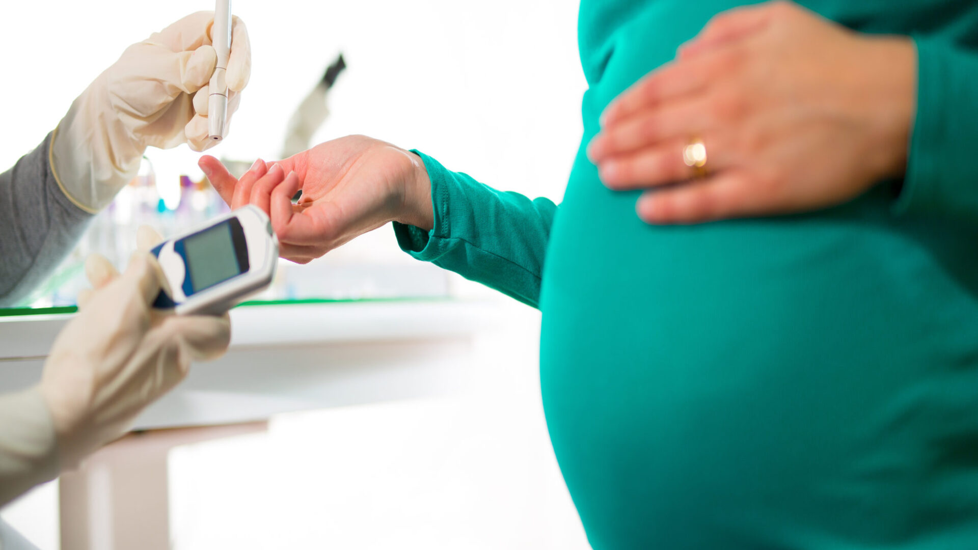 Gestational Diabetes In Pregnancy: गर्भावस्था में डायबिटीज बन रही बड़ी चुनौती, अब हर महिला की जांच अनिवार्य